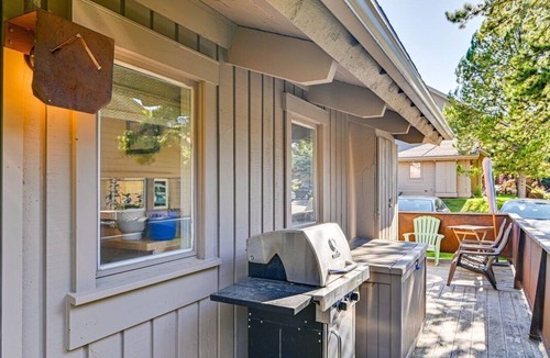 Big Sky Meadow Village Condo | Big Sky Getaway | Nordic Trails, Sauna & Comfort