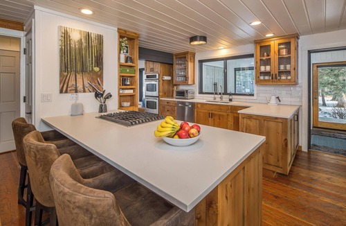 Gallatin Gateway House | Big Sky Vacation Rentals: Riverbend Haven