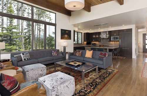 Big Sky Cabin | Big Sky Vacation Rentals: Silvertip 16 Alpine Bend