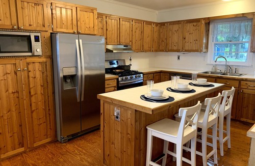 Summerton House | Big water lakefront with sunset views, large deck, private dock