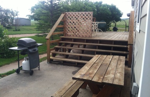 Fort Smith House | Bighorn River fly fishing - Lake bass fishing - Waterfowling - Sleeps 2 - 8