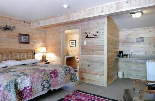 Wapiti Hotel | Bill Cody Ranch
