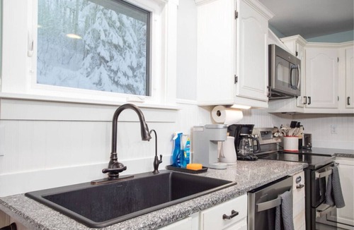 Fairbanks House | Birch Hill Terrace Mountain Vws Northern Lights