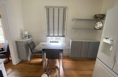 Livingston House | Birdies Bungalow on K street