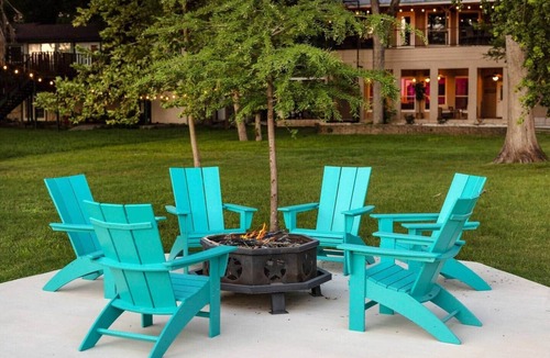 Seguin House | *Blissful Waterfront Getaway*