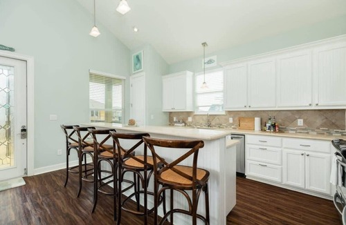 Surfside Beach House | Blue Swordfish - Every Bedroom a Suite, Beach Home!