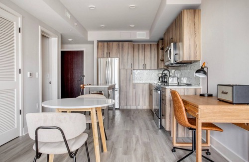 North Capitol Street Apartment | Blueground | Sursum Corda, rooftop, nr National Mall