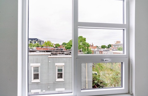 Truxton Circle Apartment | Blueground | Truxton Circle, fitness, nr Union Market
