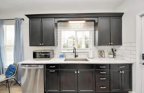 Clear Lake Shores House | Boardwalk Bungalow Family Fun for All - Sleeps 10