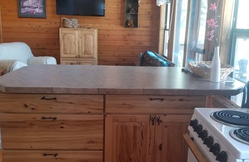 Rathdrum Cabin | BOAT ACCESSIBLE ONLY. Lake front secluded cabin. You must have access to a boat