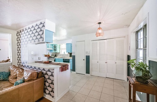 Clodine House | Boho Chic 4 Bedroom near NRG/Med Center