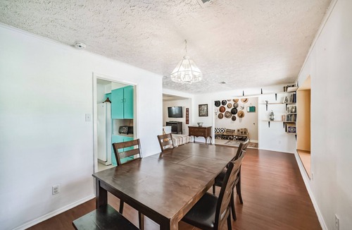 Clodine House | Boho Chic 4 Bedroom near NRG/Med Center