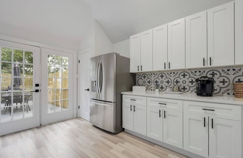 McKinney House | Boho Chic Retreat Near SOCO & McKinney Falls| AVAIL ACL