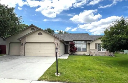 Boise House | Boise Oasis: GOLF - BIKE - FLOAT - SKI - EAT