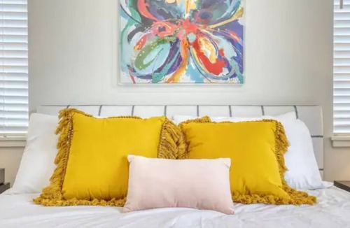Veterans Park Condo | Boise Urban Adventure Gem | Sleeps 15