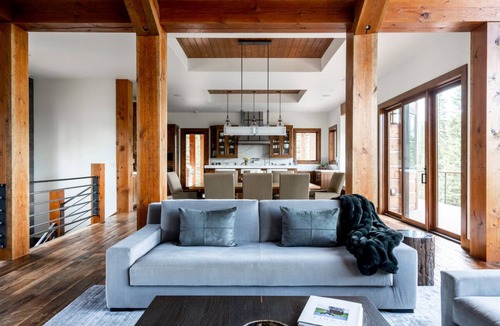 Spanish Peaks House | Book a Winter Getaway Today! Luxurious Estate Comfortably Sleeps Up to 12 Guests