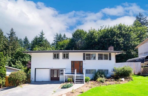Bothell House | Bothell Family Friendly Modern Home 2 AC I405