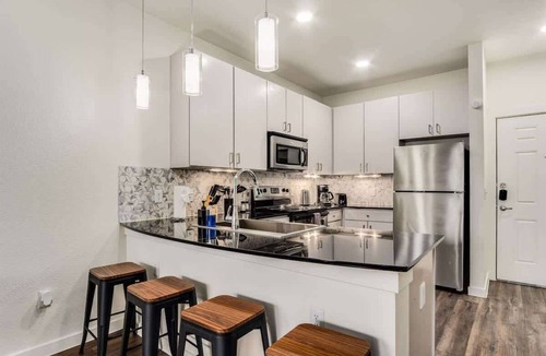 Travis Heights Apartment | Boulevard Stays - South Congress