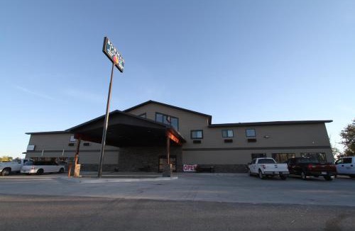 Bowman Hotel | Bowman Lodge & Convention Center