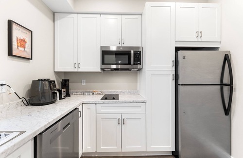 Chesterfield Apartment | Brand-new 1-bedroom, 1-bathroom in-law suite.