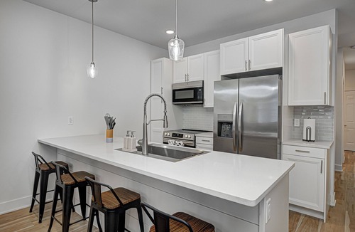 Near Northside House | Brand New Indy Home Mins Away From Downtown & Broad Ripple: An Epic Indy Getaway