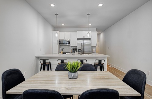 Near Northside House | Brand New Indy Home Mins Away From Downtown & Broad Ripple: An Epic Indy Getaway