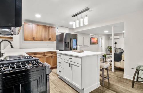 Southwest Minneapolis Apartment | BRAND NEW Private and Modern 2BR Unit
