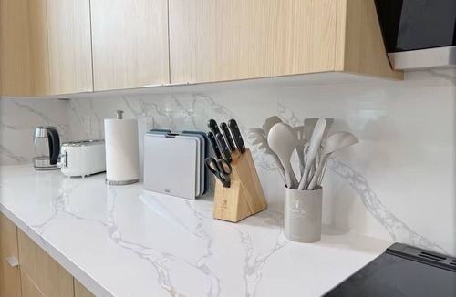 East Pasadena Condo | Brand New Upscale New Living