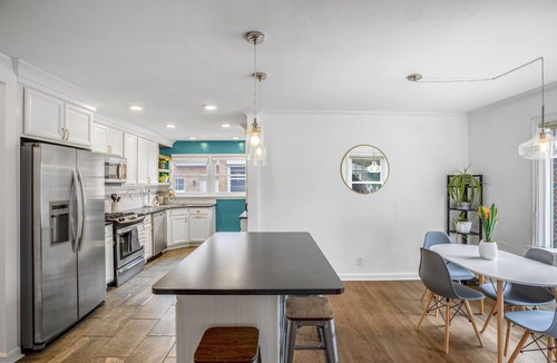 Great Falls House | BRAND NEW!