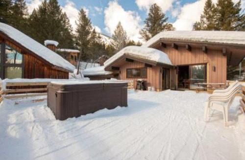 Teton Village House | Bray House - Ski-in Ski-out family home
