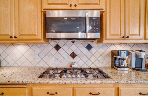 Marsing House | Breathtaking Getaway on the Snake River in the Sunnyslope Wine Region!