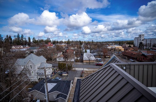 Cheney Apartment | Brewster Hall