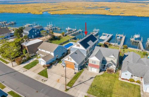 Brigantine House | Brigantine Bay Breeze Sleeps 16