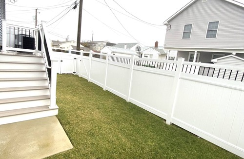 A-Zone House | Brigantine Beach House with Deck and Ocean View