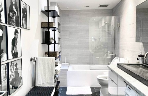 Downtown Los Angeles Condo | Bright & Airy 2BR Artist Loft 30+ Days Free Parking
