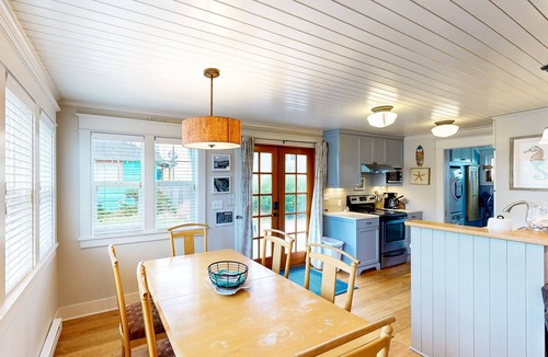 Rockaway Beach House | Bright & Airy Cottage Right in Town - Across Street from the Beach