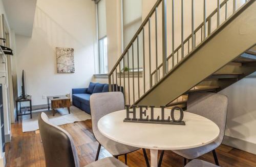 Downtown Louisville Apartment | Bright and Modern Loft in Louisville # 203