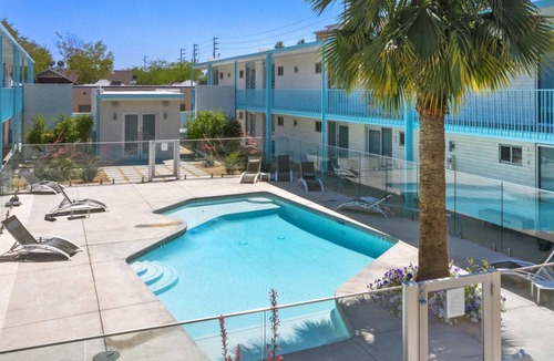 Roosevelt Condo | Bright Micro-Flat steps from DTPH – Pool