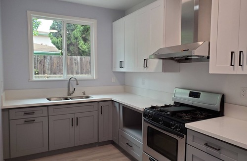 Palms House | Bright UCLA/Santa Monica 1B/1B Co-Living