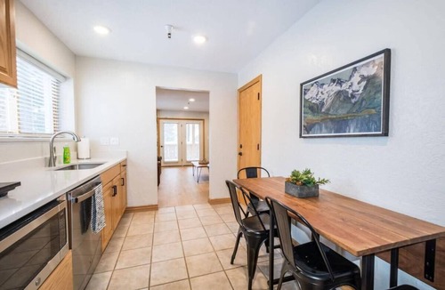 Salt Lake Mountain Resorts Ski Chalet | Brighton Chalet Utah Entire 9 Bedroom House