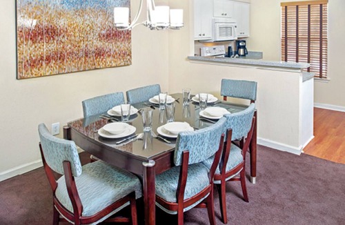 Berkeley Condo | Bring the Family! This 4 BDR/4BA has lots of space/near all the excitement!