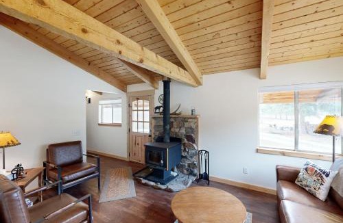 Sula House | Broad Axe - Cabin #1 - Main Residence