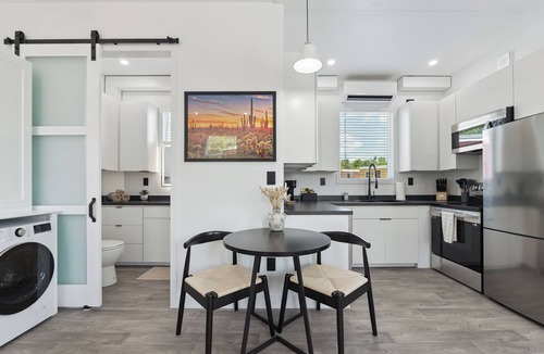 Stillwater Cottage | Bryce Canyon Casita — Modern Stay 10 Min South of OSU Campus
