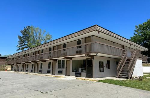 Columbia Hotel | Budget Inn Express