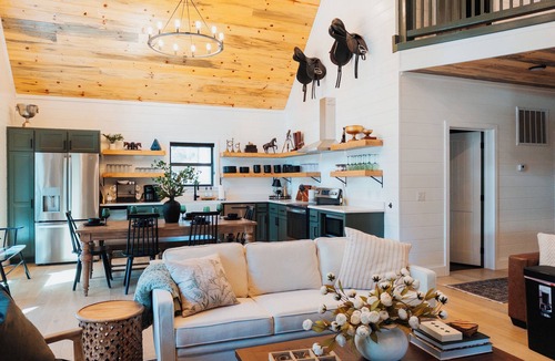Hochatown Cabin | Build-Your-Own Mini Golf, Pool, Sauna, Games Galore - The Bitmore