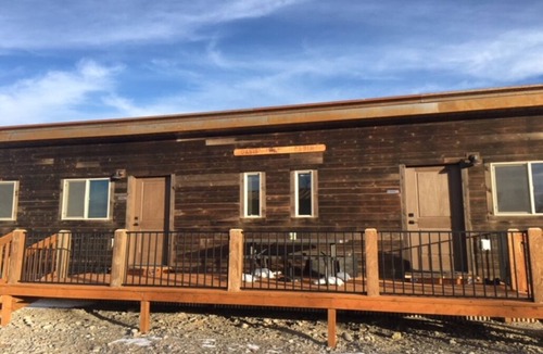 Riverton Cabin | C1: Modern cabin on Wind River on working cattle ranch