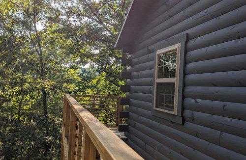 Eureka Springs Apartment | Cabin #6 with hot tub deck and sunset view at Loblolly Pines