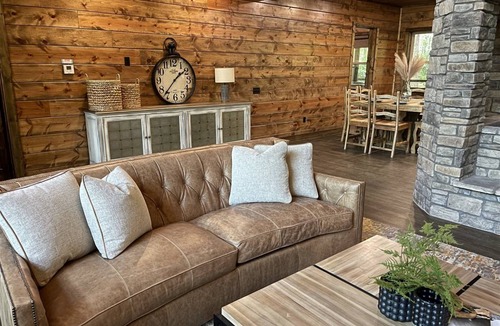 Hochatown Cabin | Cabin ∙ 7 bedrooms ∙ 30 guests