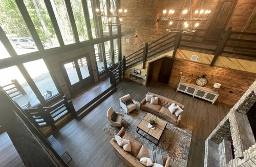 Hochatown Cabin | Cabin ∙ 7 bedrooms ∙ 30 guests