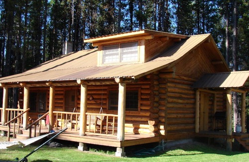Seeley Lake Cabin | Cabin on 1 fenced acre, close to National Park